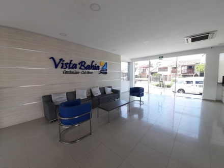Apartamento AMOBLADO en Condominio Vista Bahia Piso 13